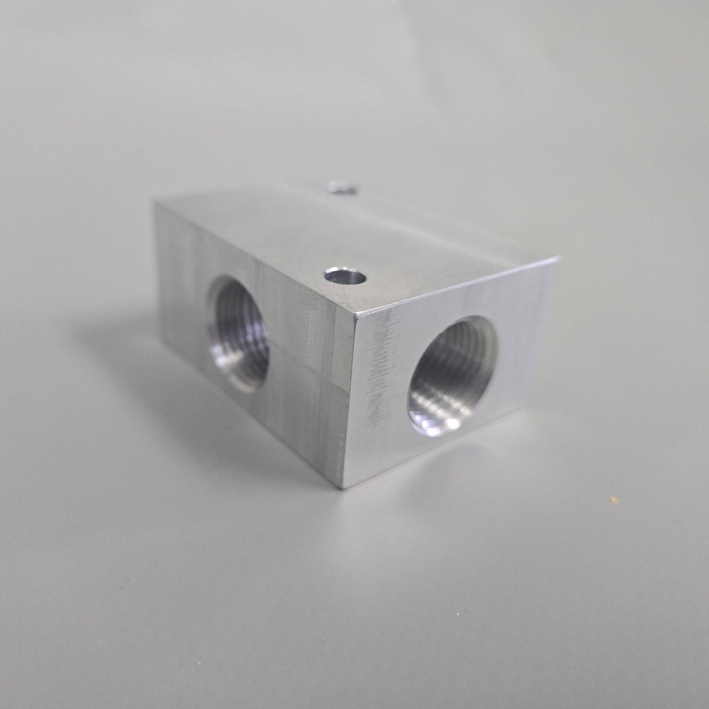 SW150 Manifold Block