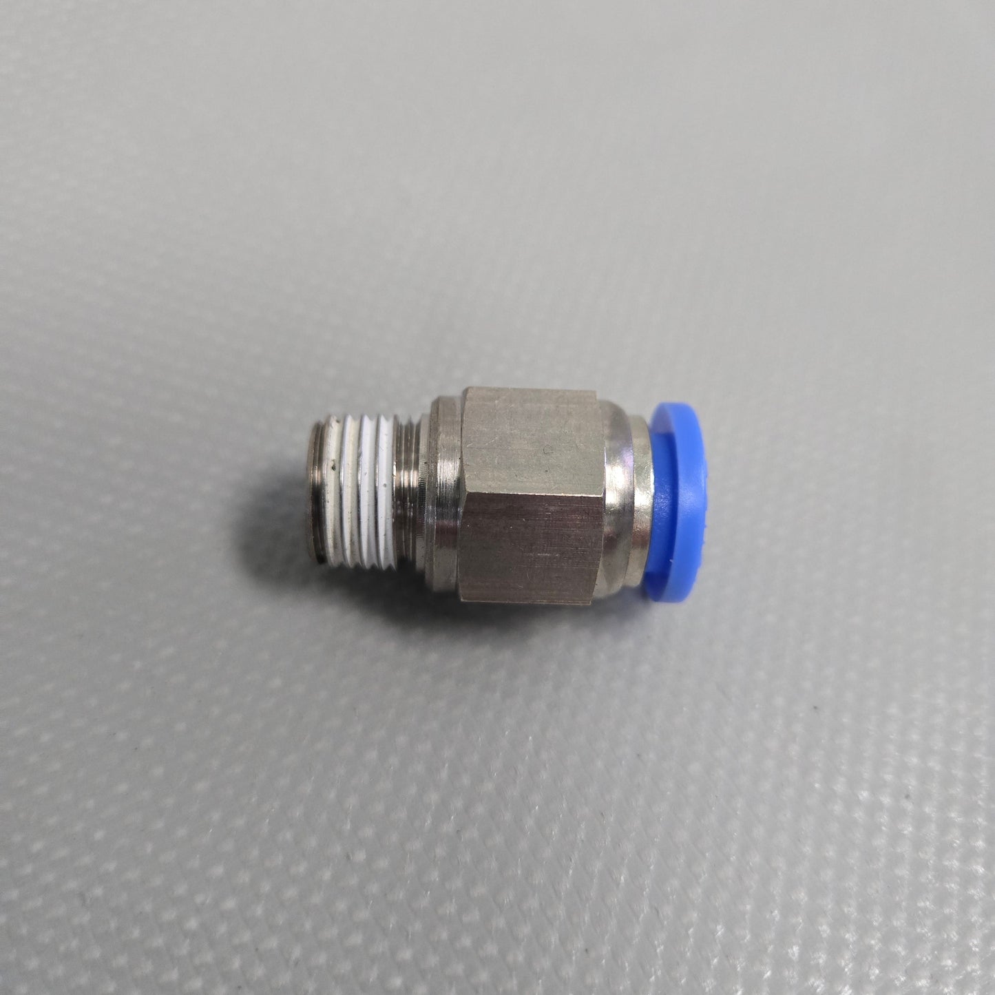 SW100 1/4" NPT to 10 mm Air Line Connector