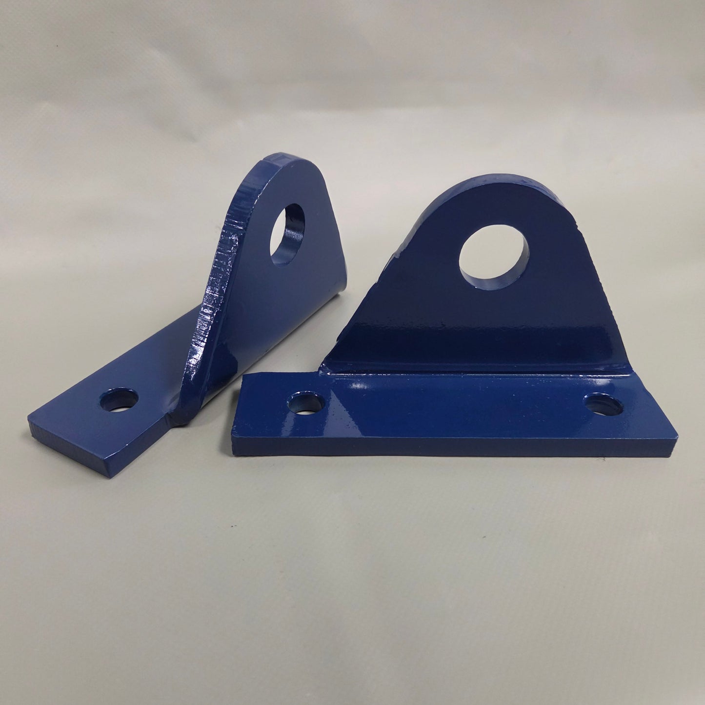 TC200 Cylinder Bracket Pair